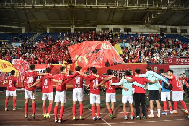 澳女足球员称自己在蒙彼利埃遭遇歧视，蒙彼利埃：毫无证据（澳大利亚女足球员称在蒙彼利埃遭歧视，俱乐部回应：无证据）