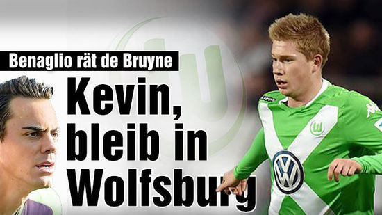 欧文快攻完成压哨上篮