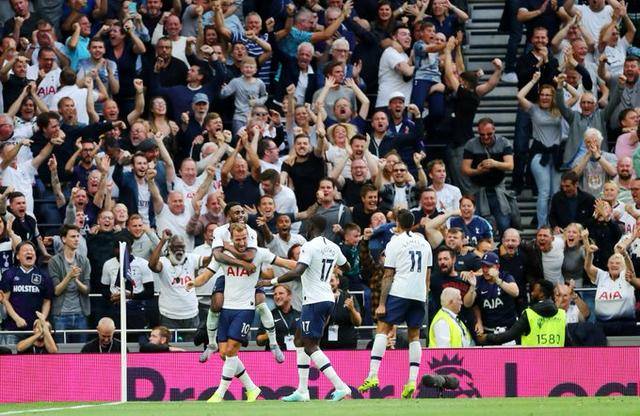 要不然五大联赛集体给非洲足协转账吧，这非洲杯时间太折磨了