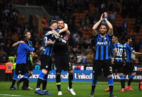 伊朗队保持稳定战绩