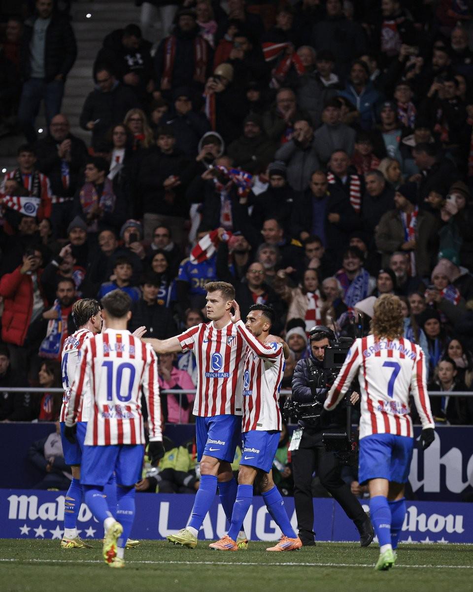 记者：李国旭参加国足主帅选聘不是秘密，一个多月前就在准备（记者称：李国旭竞聘国足主帅非秘密，筹备已逾一个月）