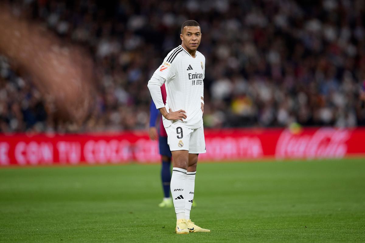 篮球勇士队中锋封盖次数创新高