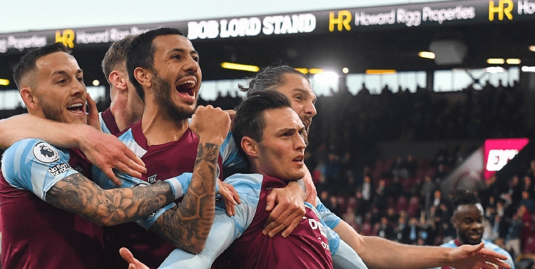 克莱：22年灰熊就差点废了我的队友，别这么脏了行么