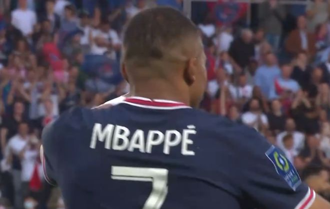 文图拉：执教意大利时媒体充满了敌意；现代足球充斥着表演（文图拉：执教意大利曾遭媒体敌视，当代足球过于表演化）