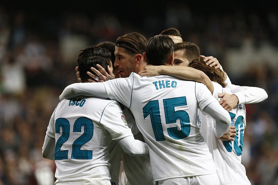 半场战报：格拉斯哥流浪者0-2罗马，佩莱格里尼、苏莱破门