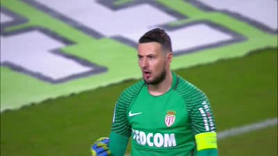 足球报：2026少壮派全力出击，中超至少7名本土主帅（足球报：2026年少壮派强势登场，中超本土主帅至少7位）