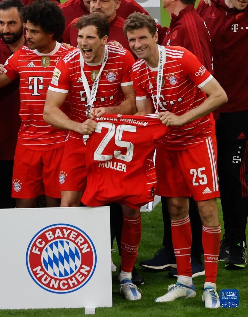 AC米兰逆转上演经典战役