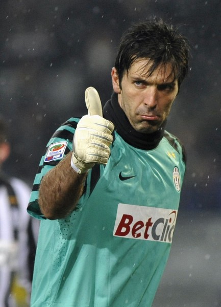 威少出战40分钟全队最高，独得24分13篮板14助攻2抢断仍输球（威少苦战40分钟砍24+13+14+2，难挽败局）