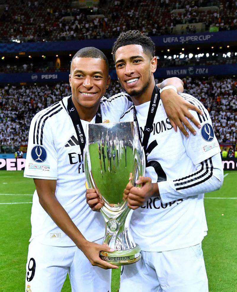 韩鹏：全力以赴完成俱乐部1500分和瓦科夺金靴的目标